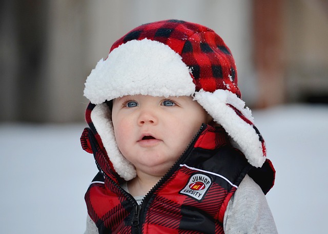 snow-baby-2073353_640