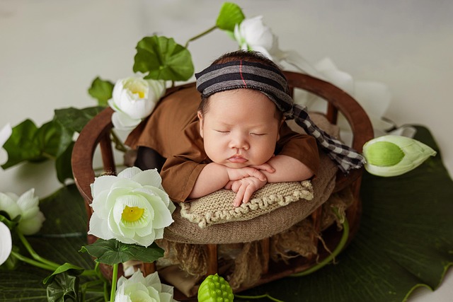 newborn-photography-9289499_640